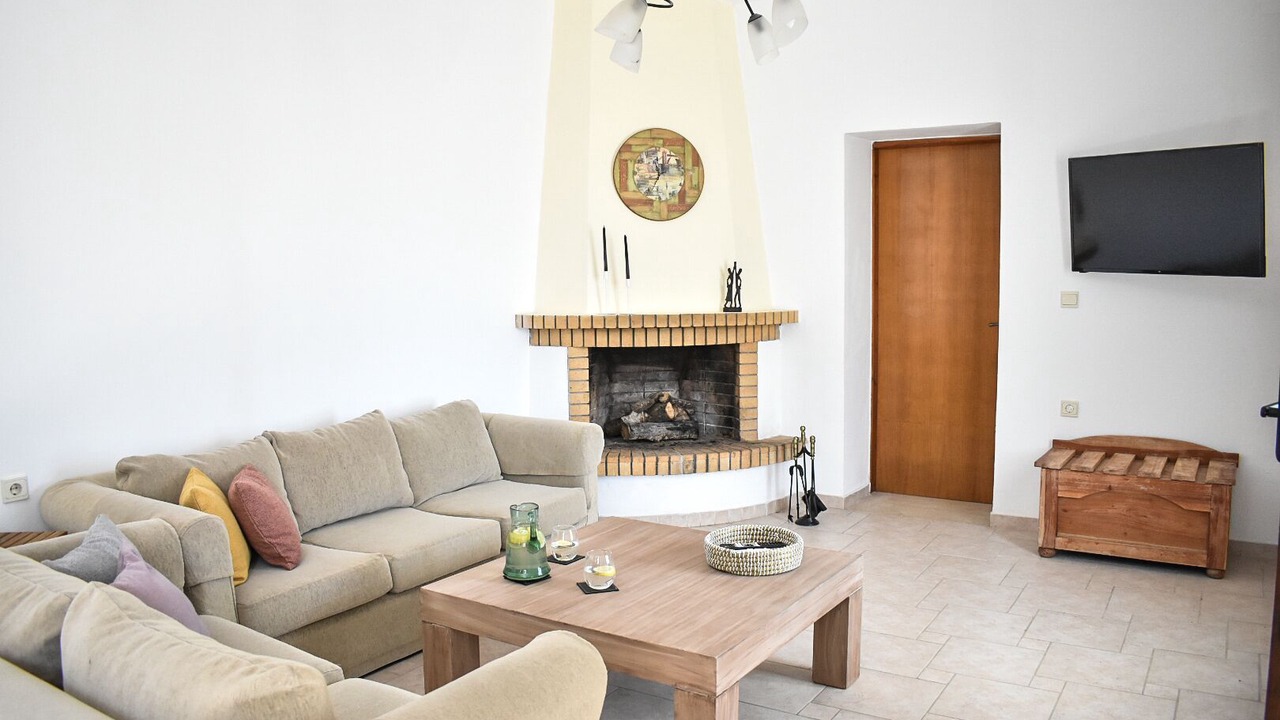 Photo of Livingroom in Mires