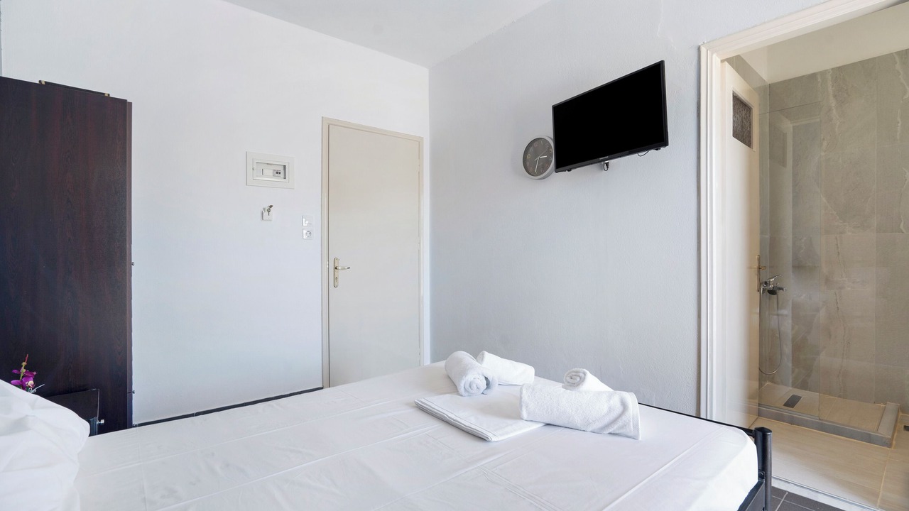 Photo of Bedroom in Pidima Kyras