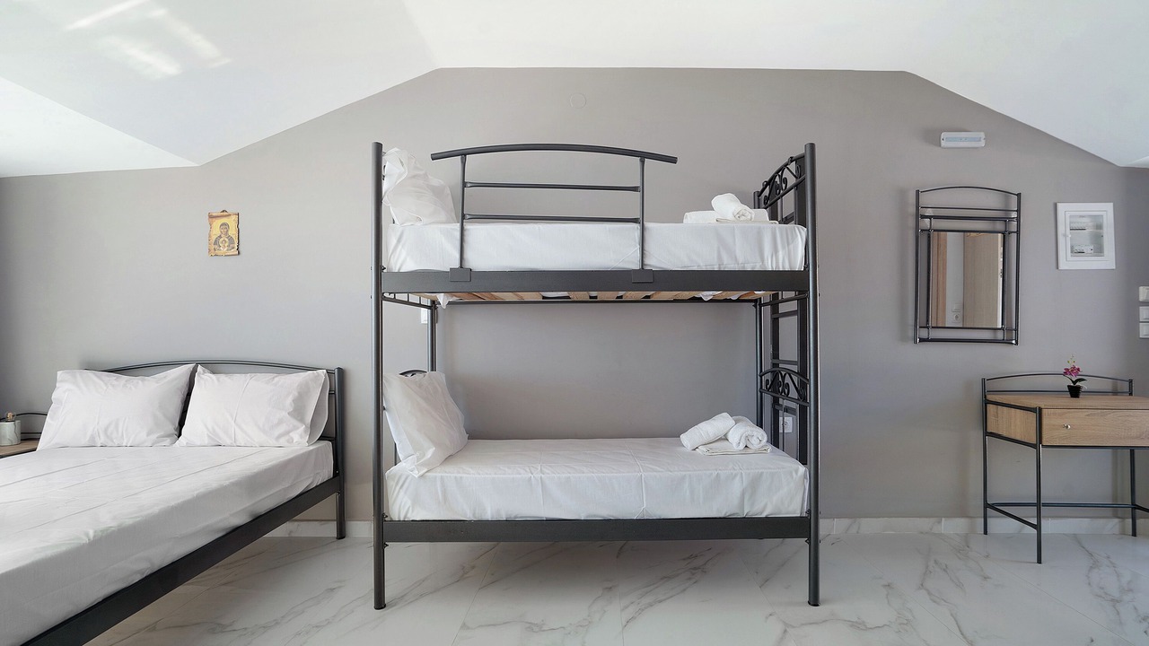 Photo of Bedroom in Pidima Kyras