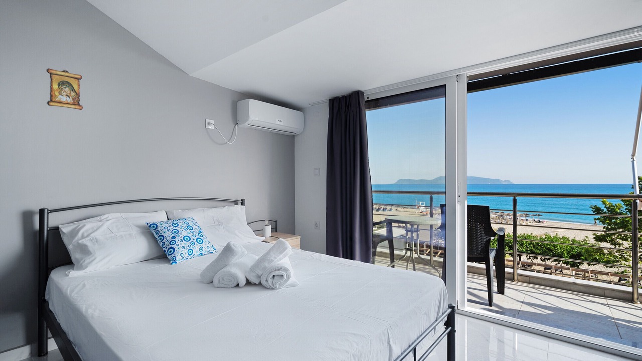 Photo of Bedroom in Pidima Kyras