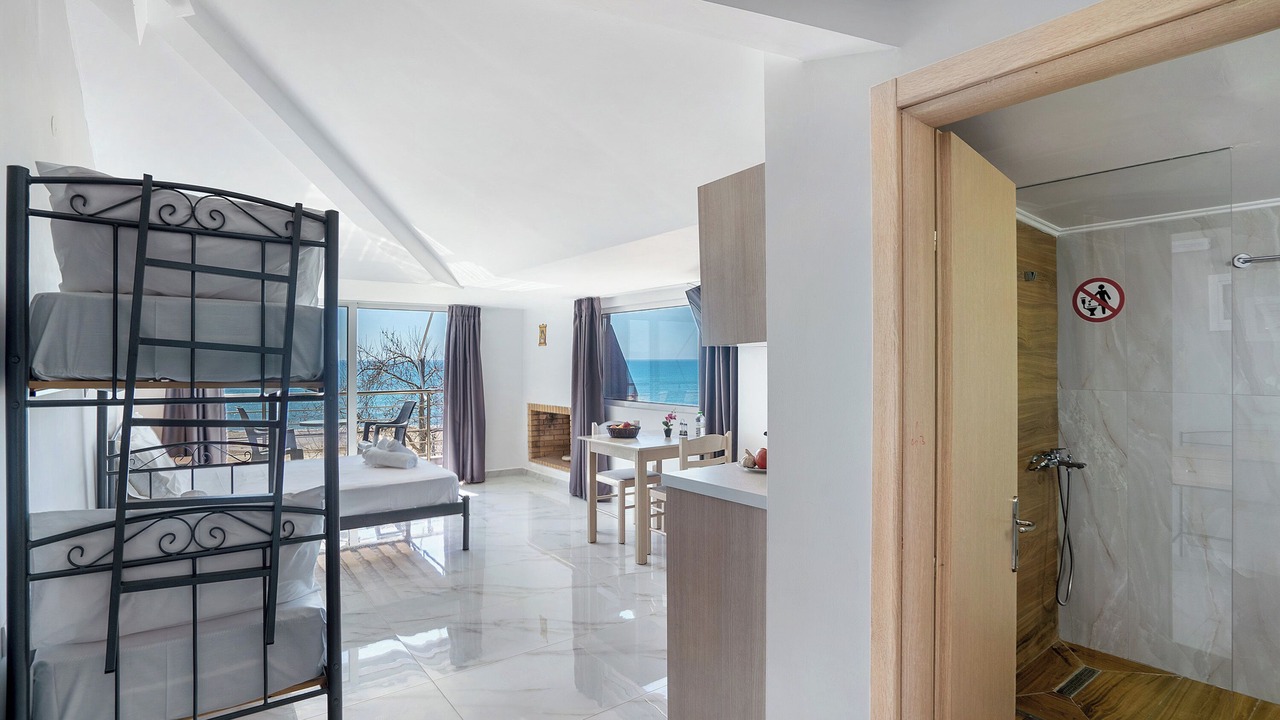 Photo of Bedroom in Pidima Kyras