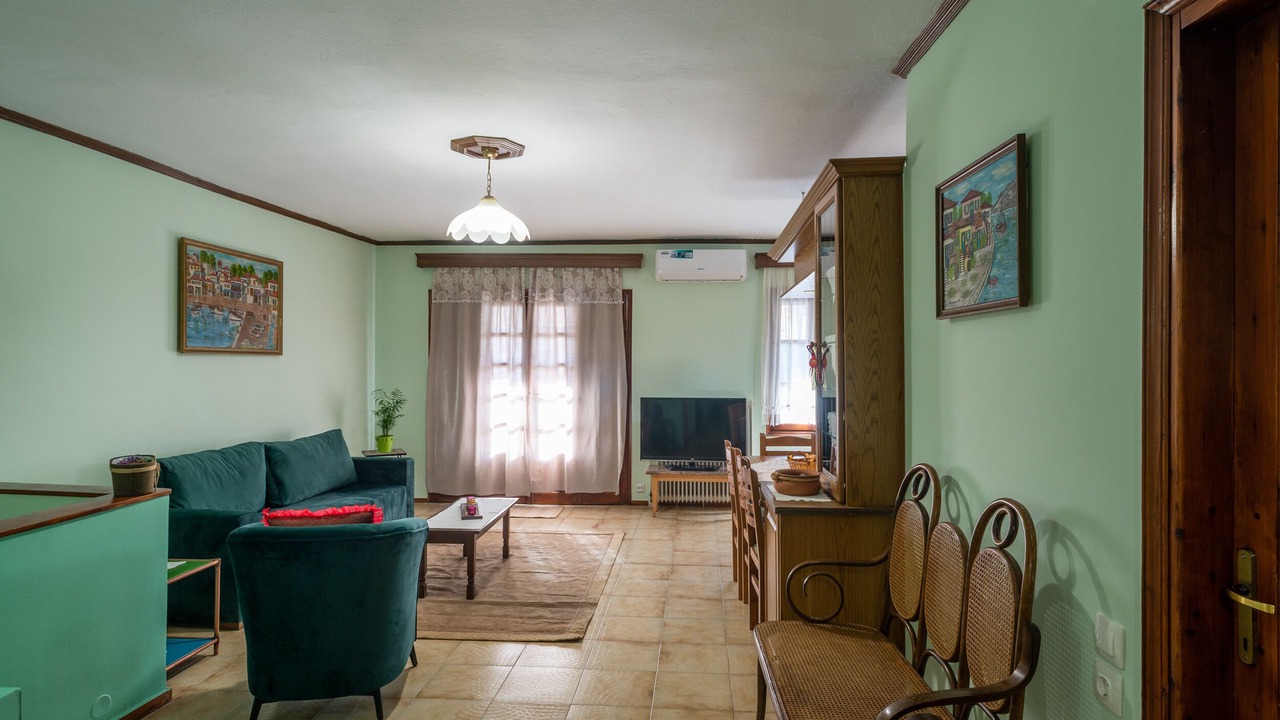 Photo of Livingroom in Old Town