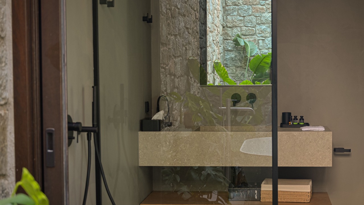Photo of Bathroom in Agios Ioannis