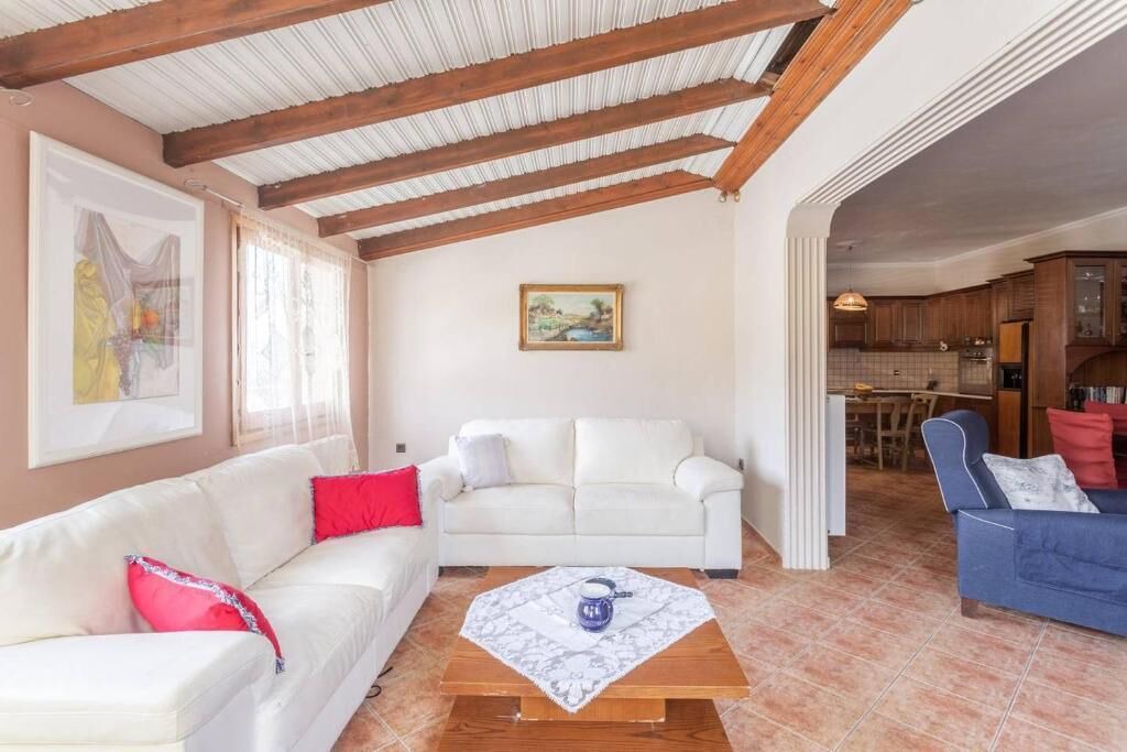 Photo of Livingroom in Ormos Agiou Ioannou