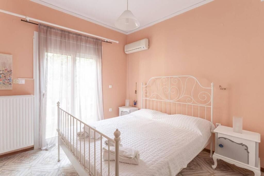 Photo of Bedroom in Ormos Agiou Ioannou