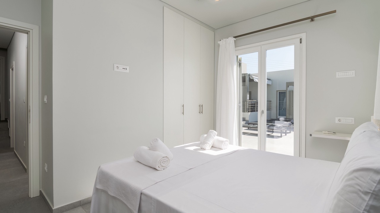 Photo of Bedroom in Milos