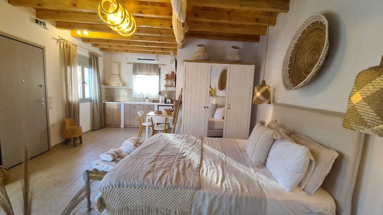 Photo of Bedroom in Asprogerakata