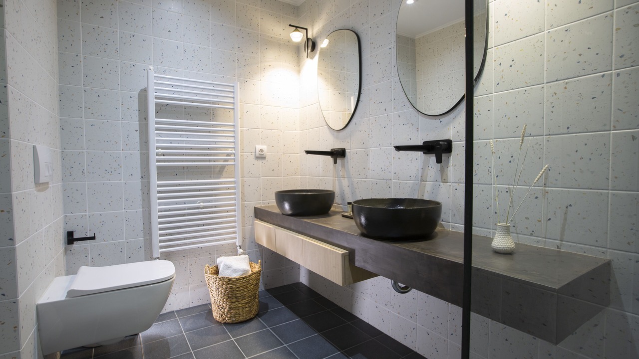Photo of Bathroom in Apolpaina