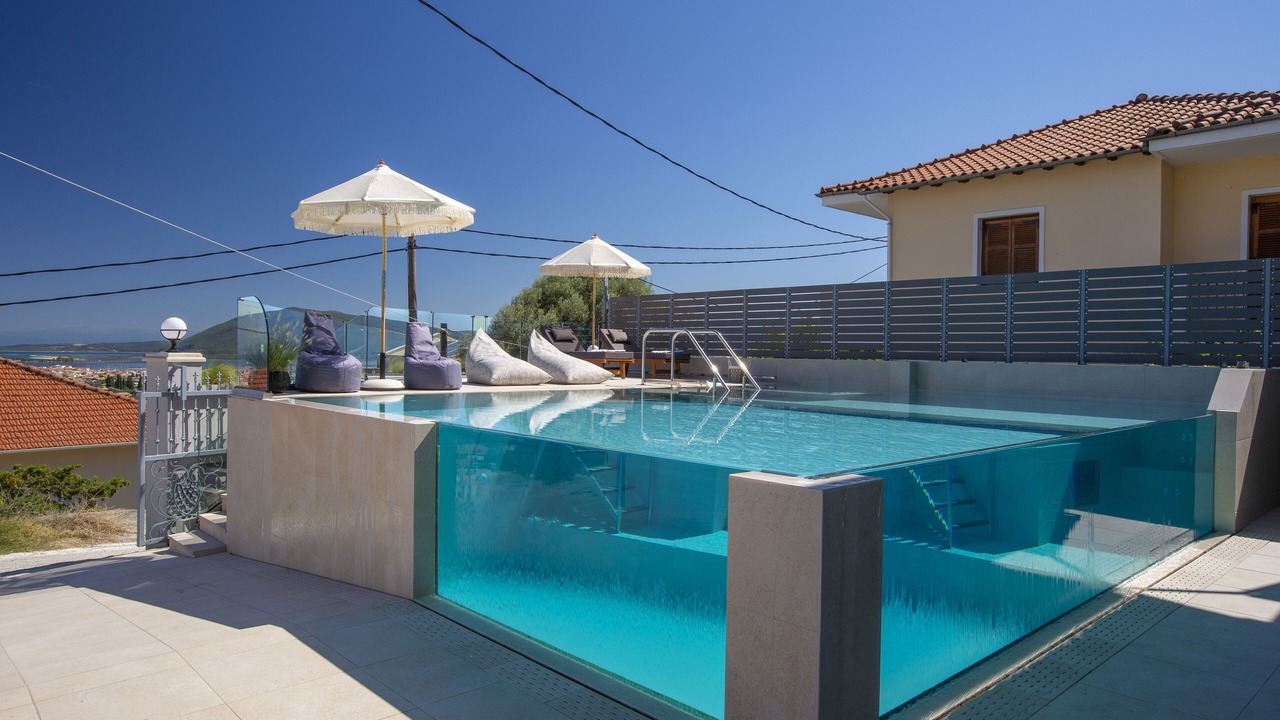 Photo of Outdoor in Apolpaina