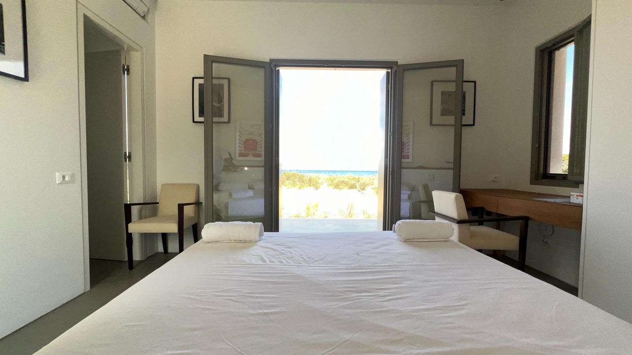 Photo of Bedroom in Milos
