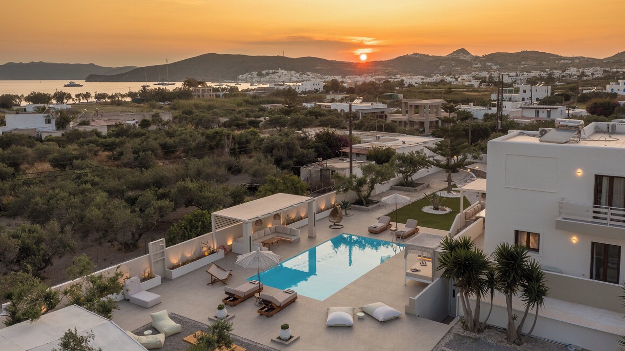 Photo of Outdoor in Adamas