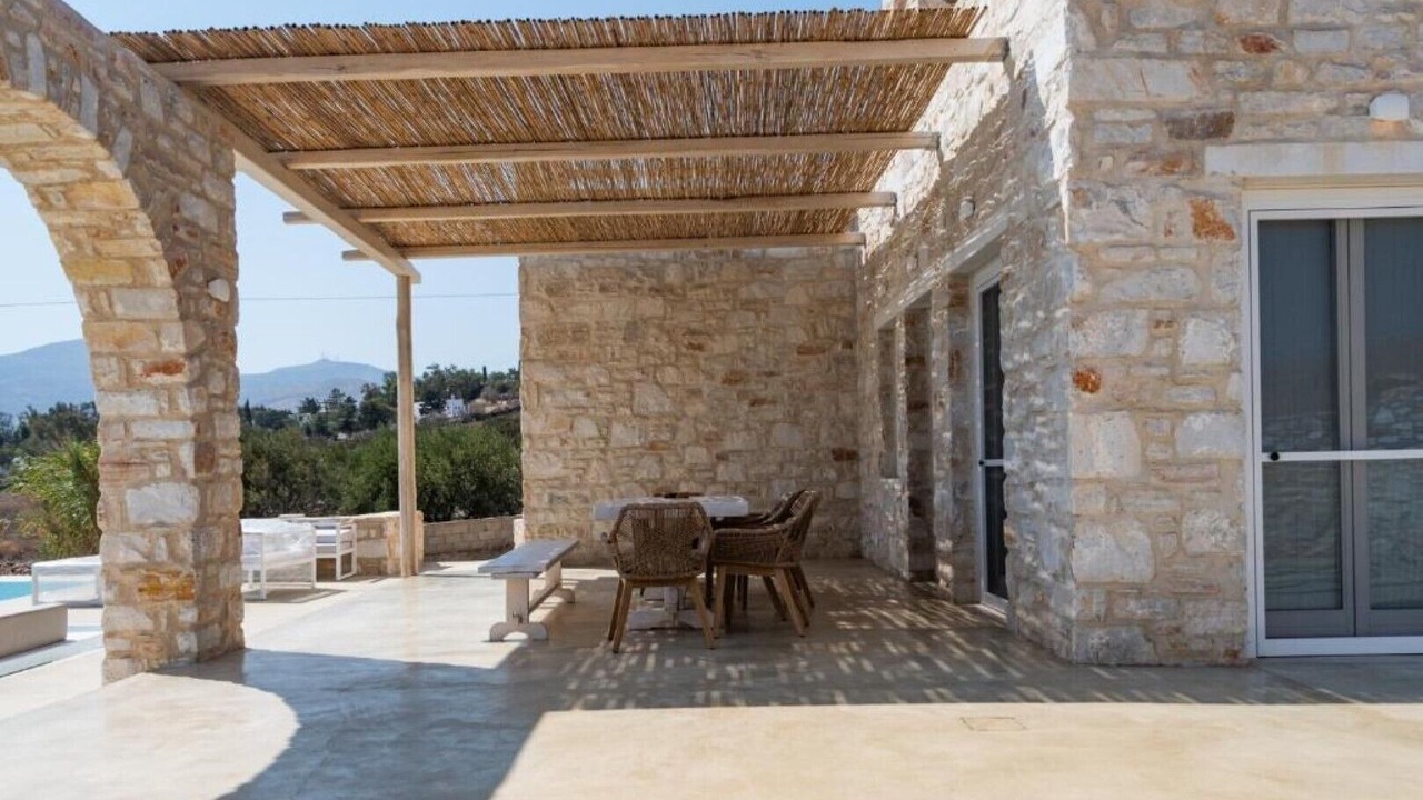 Photo of Outdoor in Piso Livadi