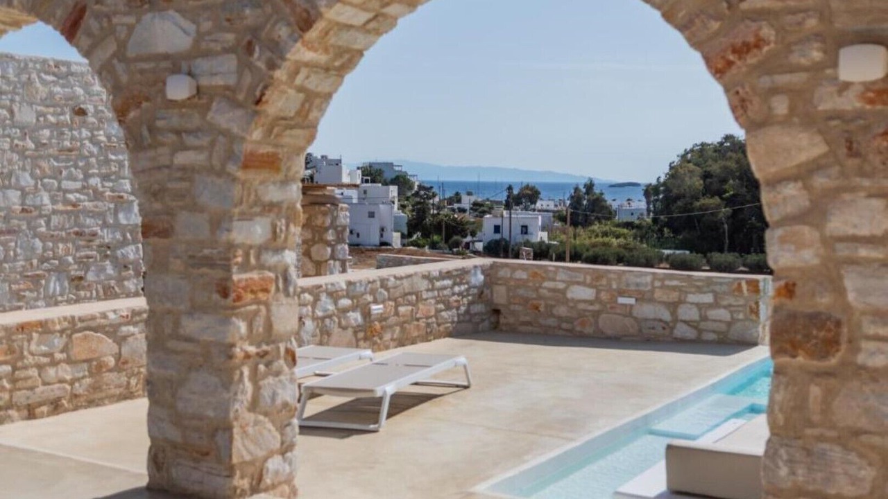 Photo of Outdoor in Piso Livadi