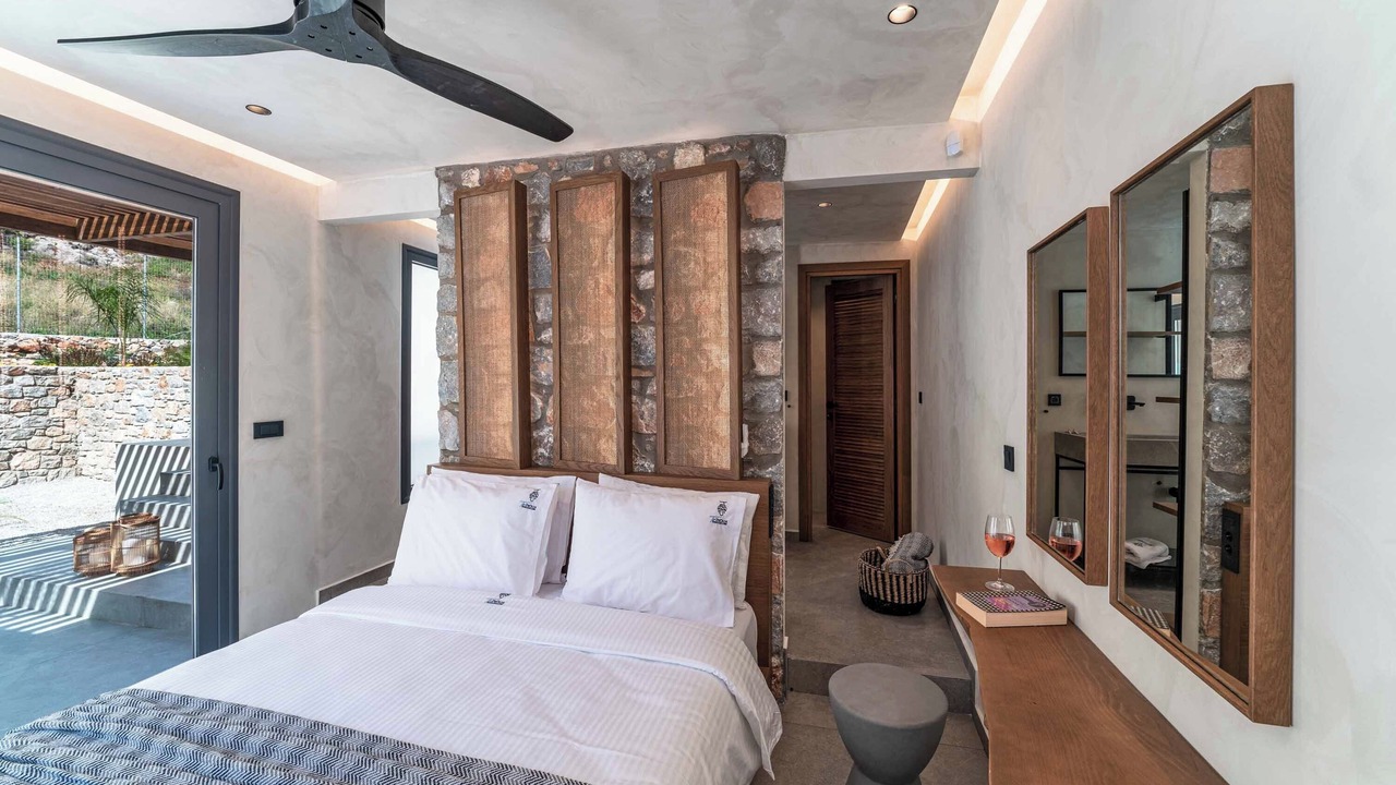 Photo of Bedroom in Lardos