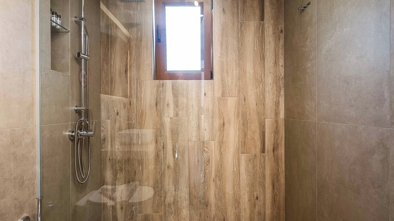 Photo of Bathroom in Prines