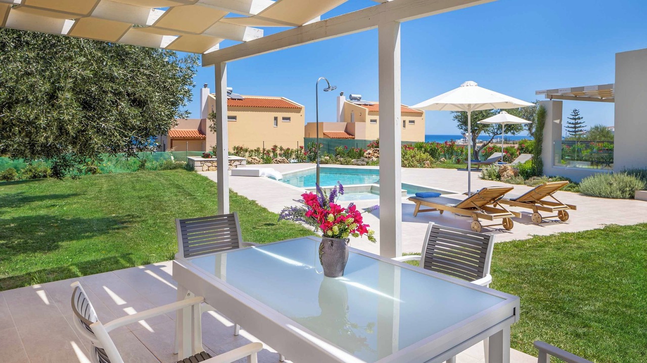 Photo of Outdoor in Adelianos Kampos