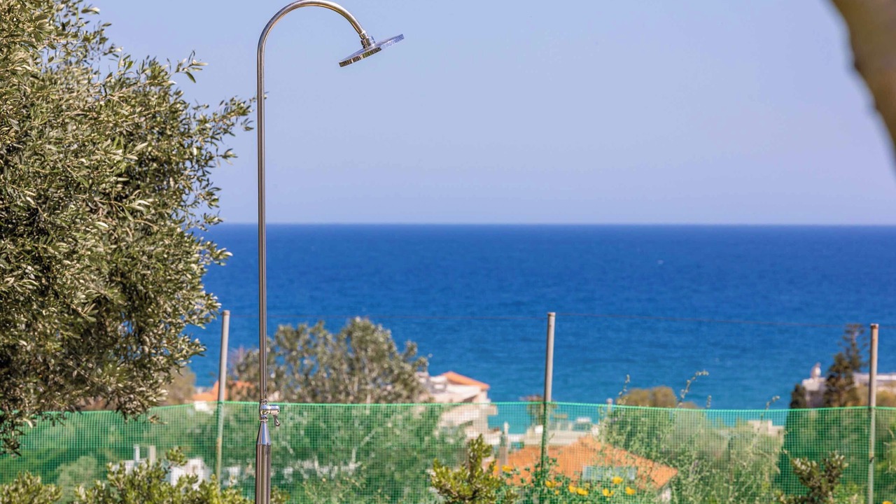Photo of Outdoor in Adelianos Kampos