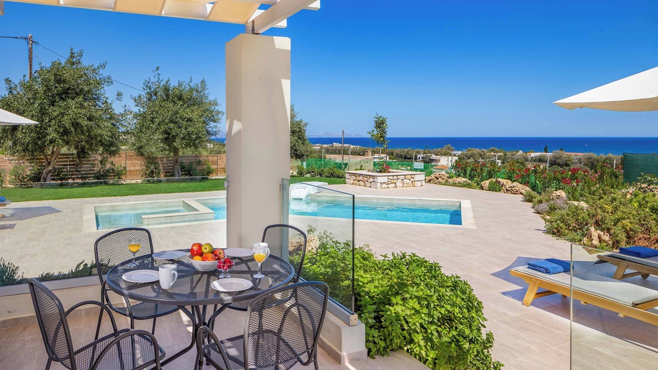 Photo of Outdoor in Adelianos Kampos