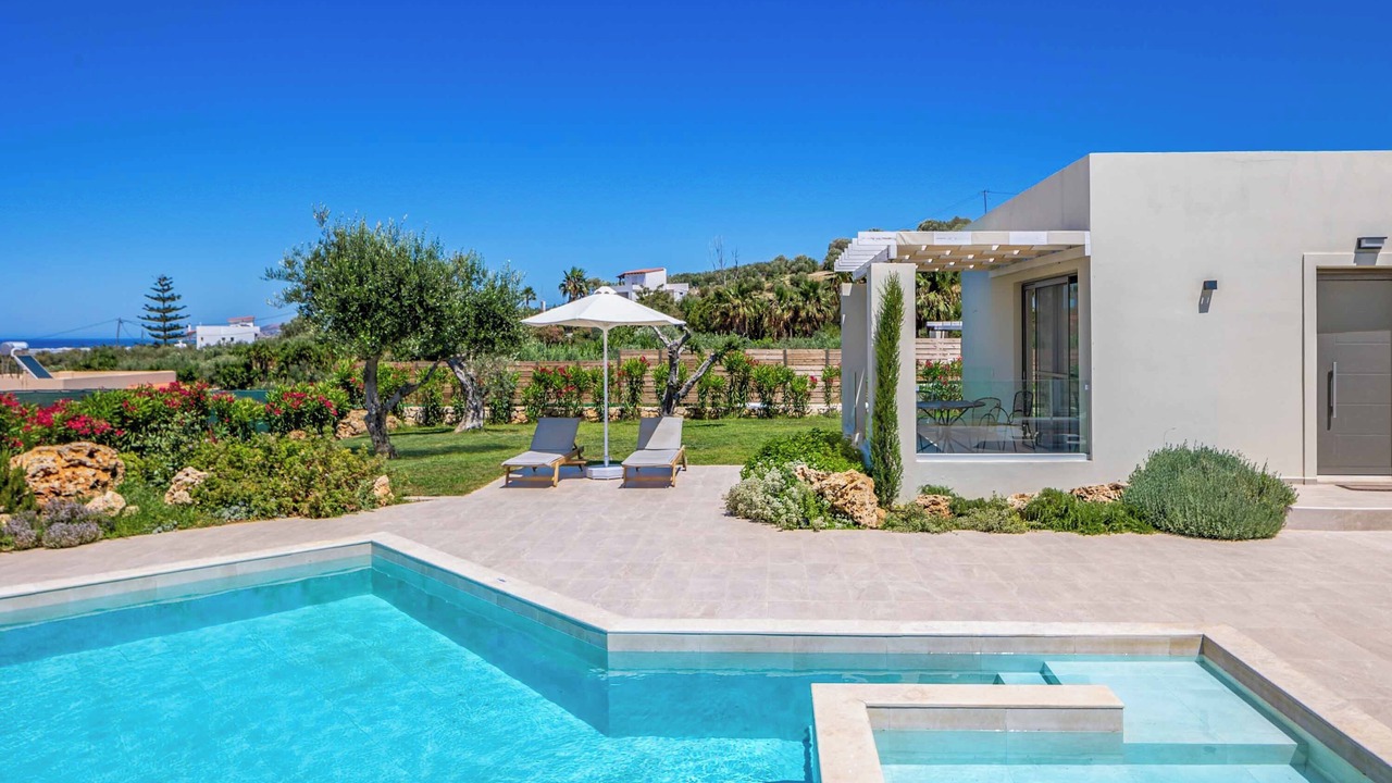 Photo of Outdoor in Adelianos Kampos