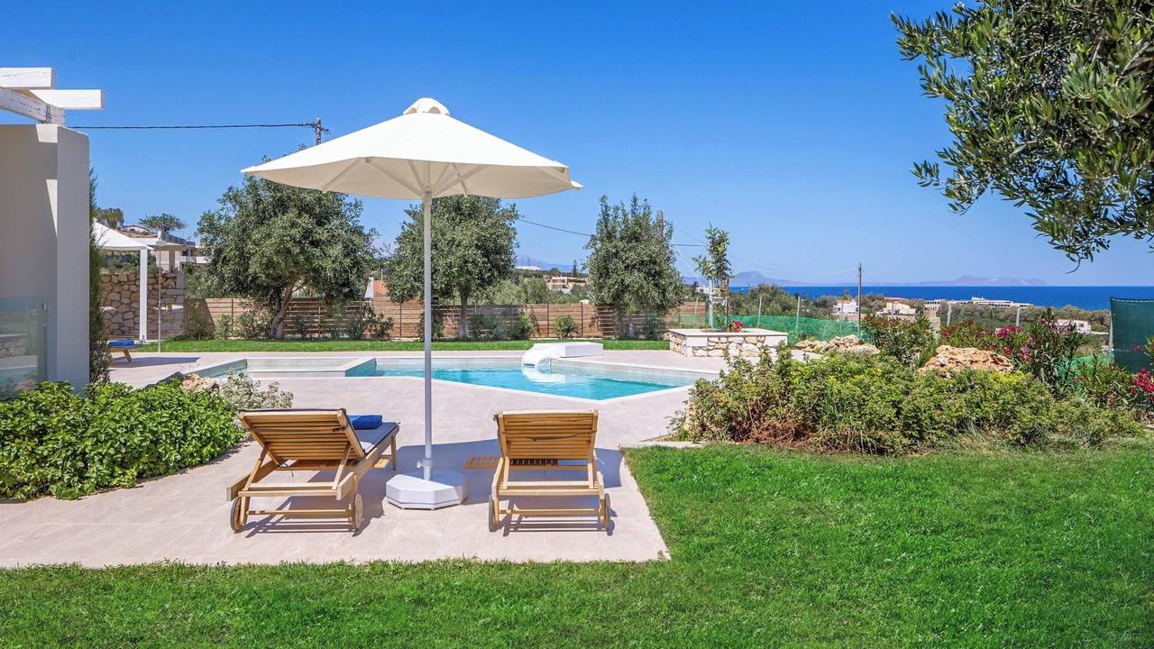 Photo of Outdoor in Adelianos Kampos