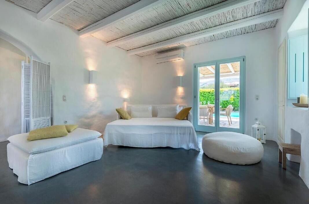 Photo of Livingroom in Tingaki