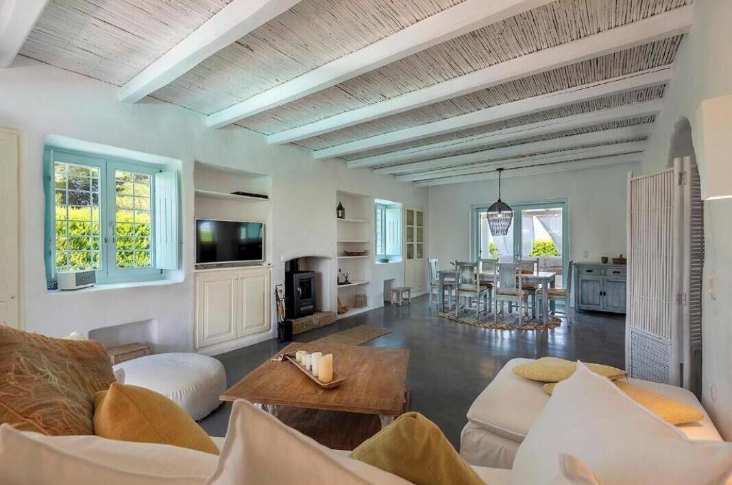 Photo of Livingroom in Tingaki