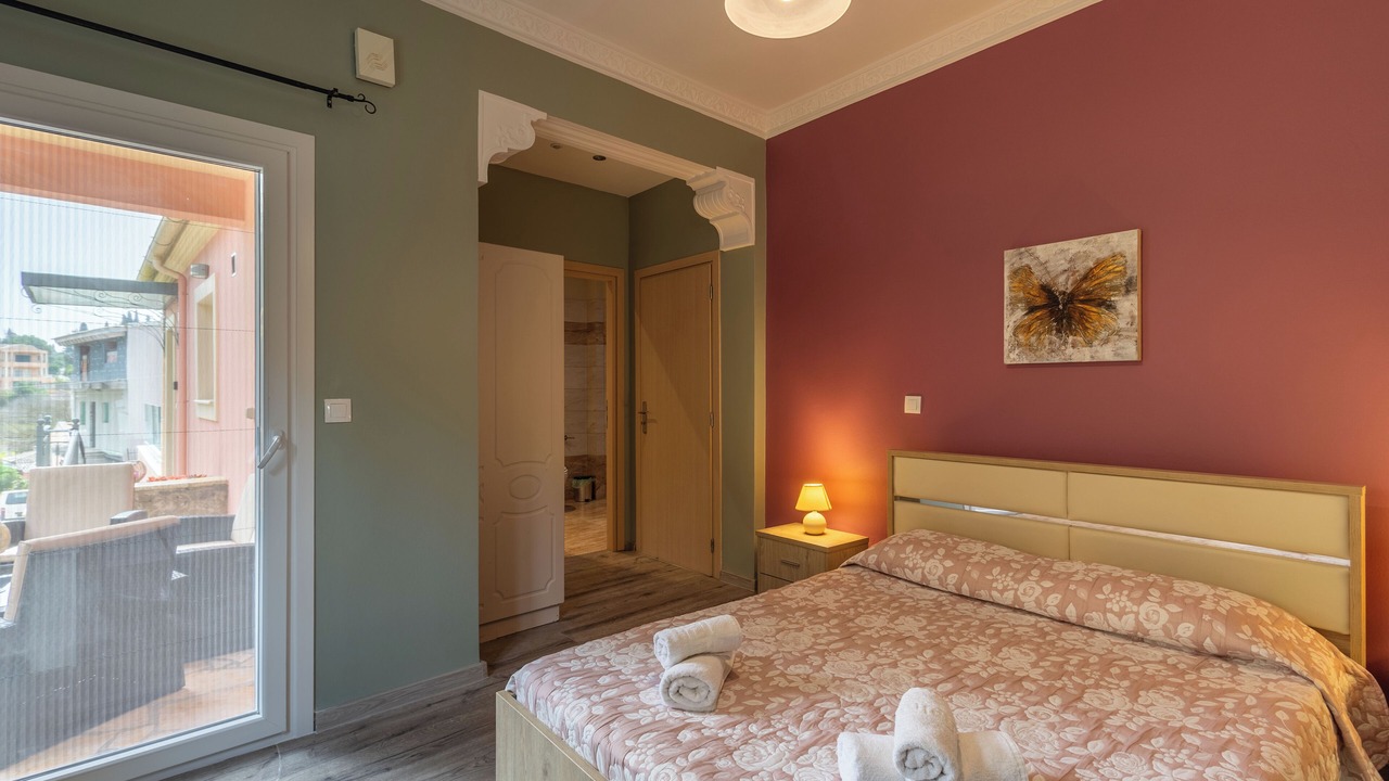 Photo of Bedroom in Alykes