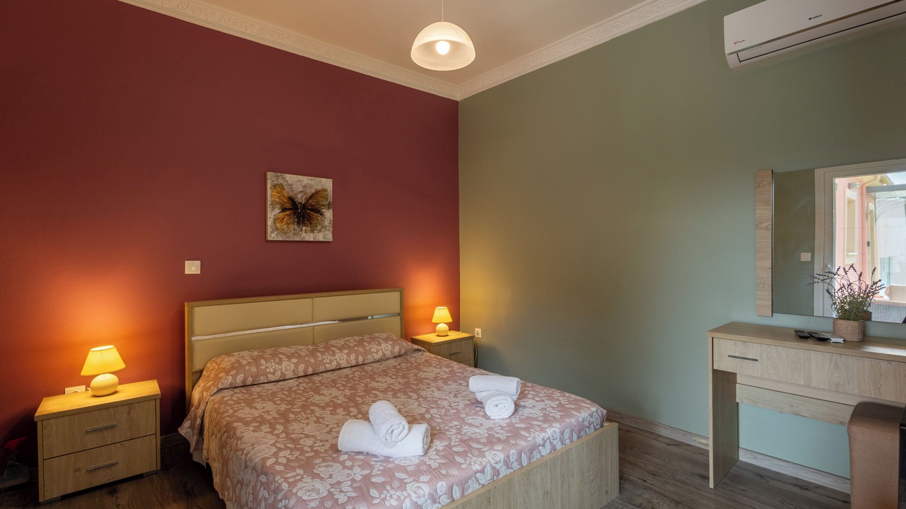 Photo of Bedroom in Alykes