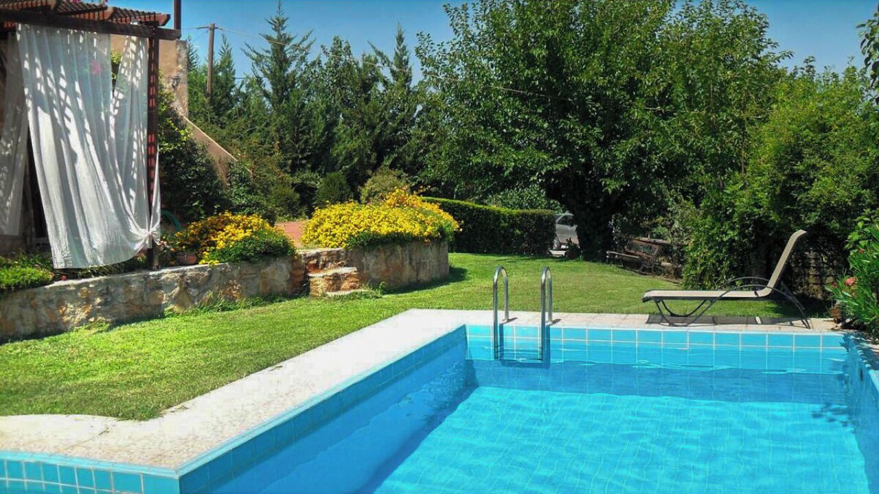 Photo of Outdoor in Skines