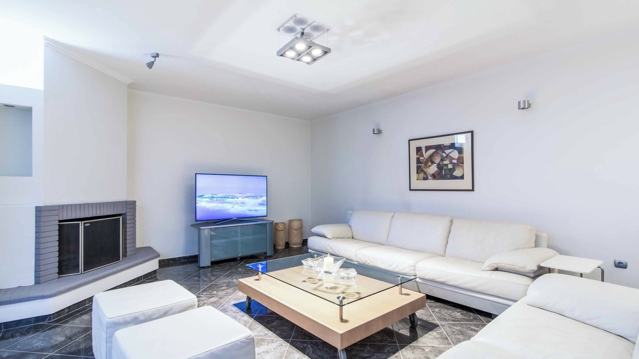 Photo of Livingroom in Kavos