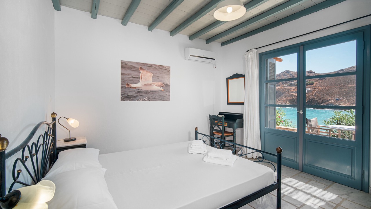Photo of Bedroom in Serifos