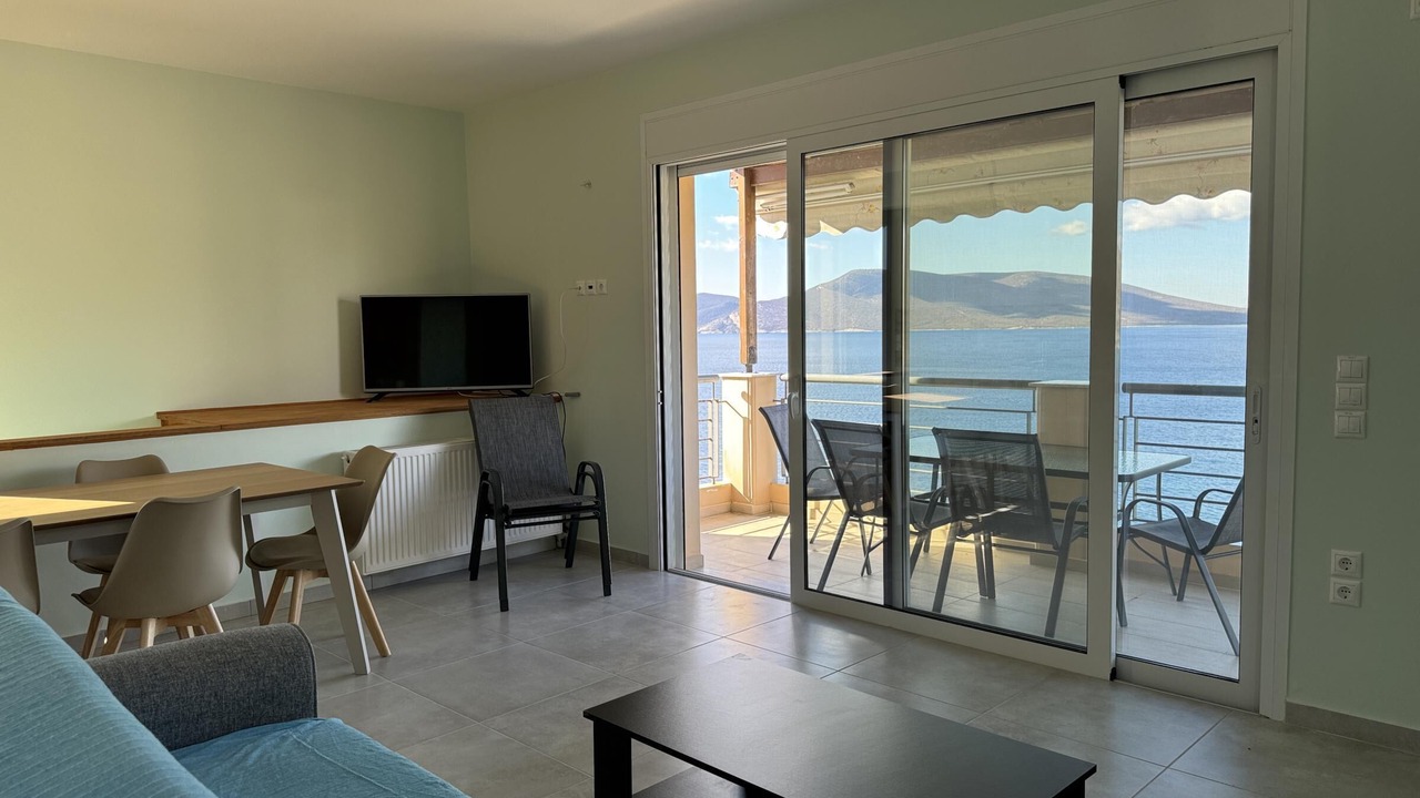 Photo of Livingroom in Karystos