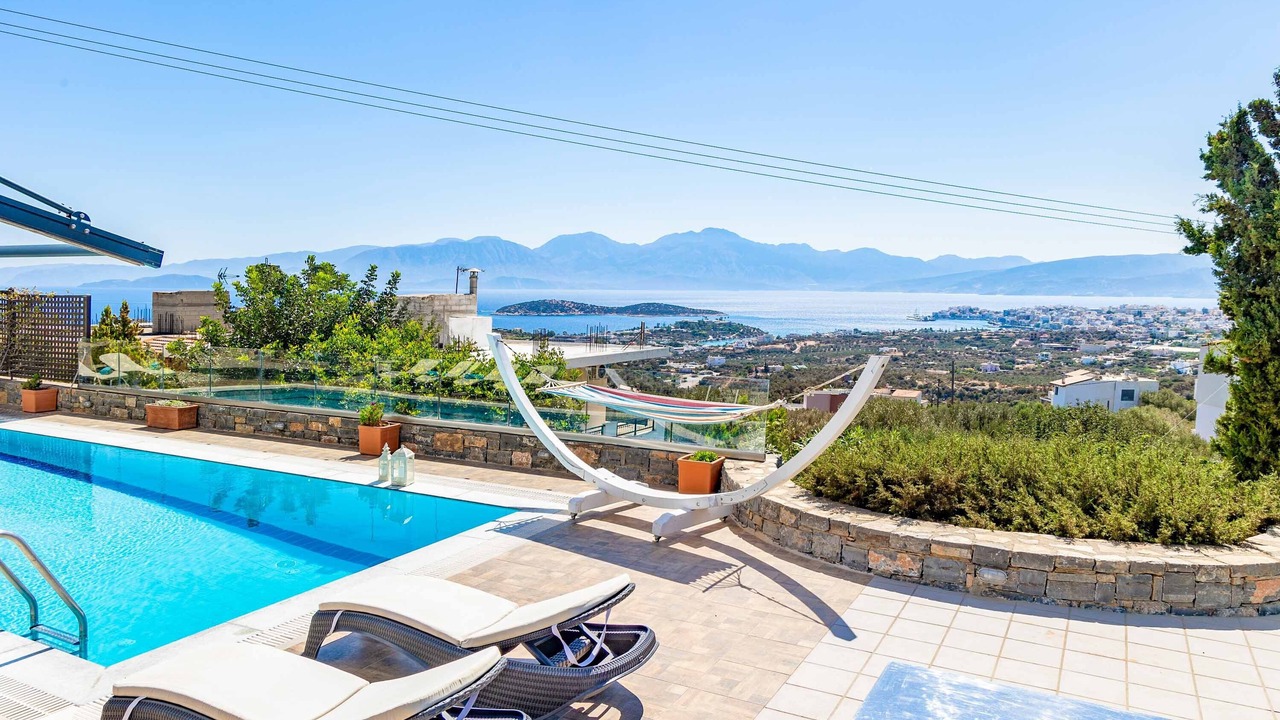 Photo of Outdoor in Katsikia