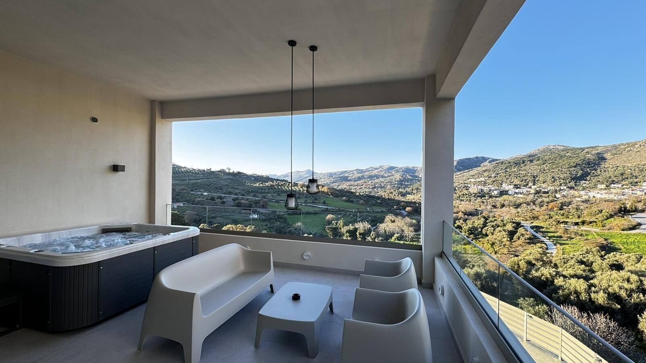 Photo of Patio Balcony in Spilion
