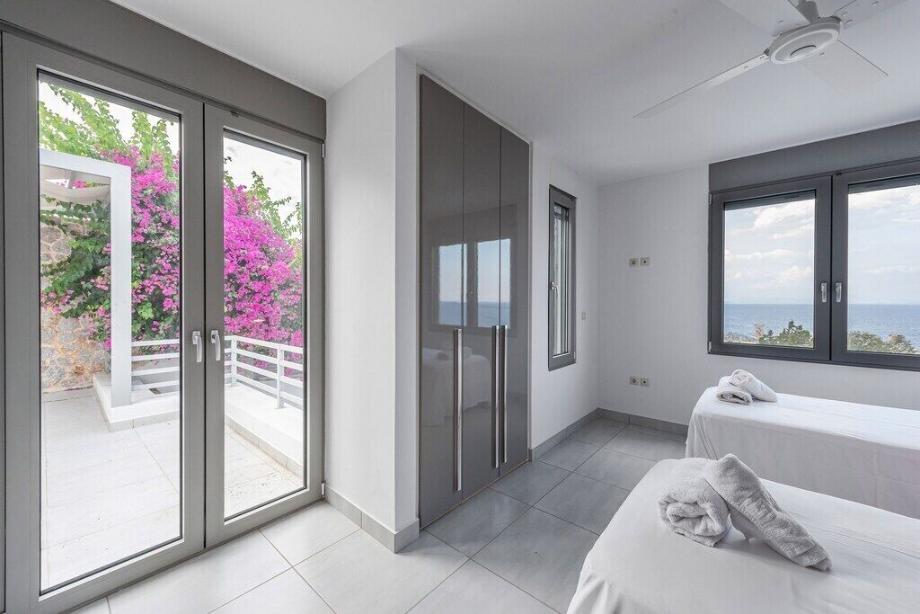 Photo of Bedroom in Katakali