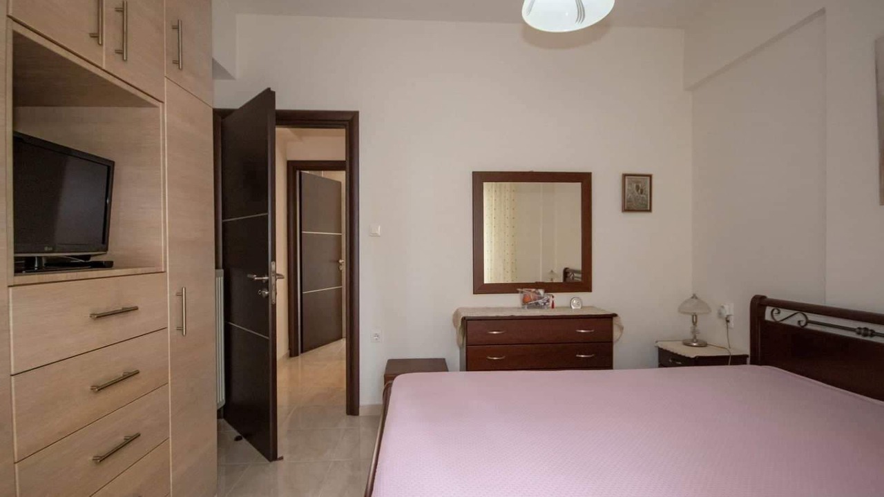 Photo of Bedroom in Volos City Centre