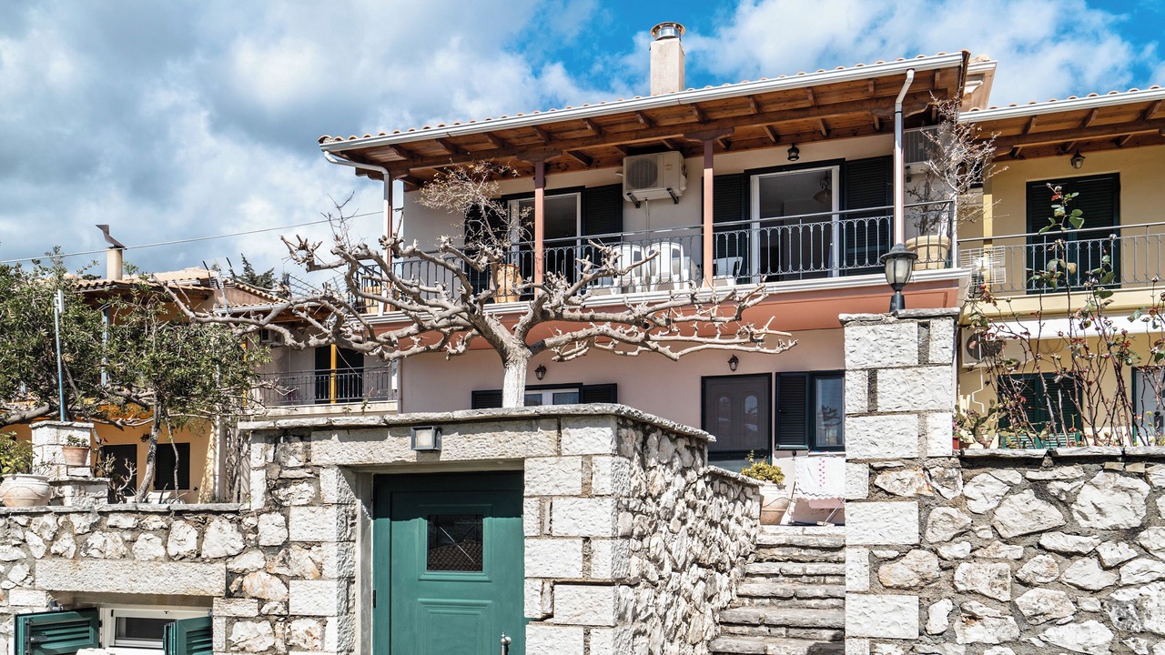 Photo of Outdoor in Mikros Gialos