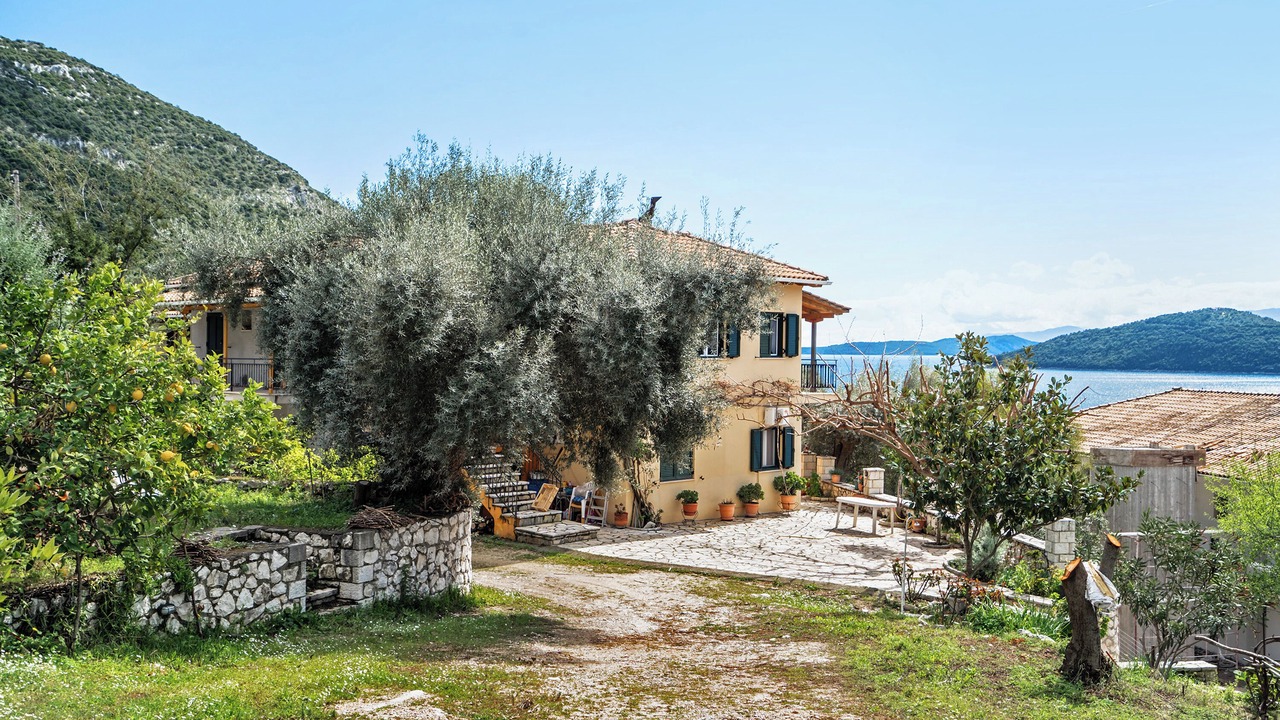 Photo of Outdoor in Mikros Gialos
