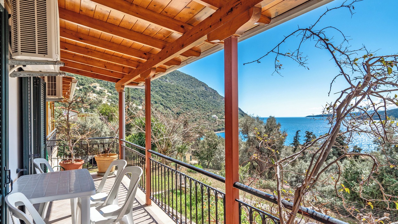 Photo of Outdoor in Mikros Gialos