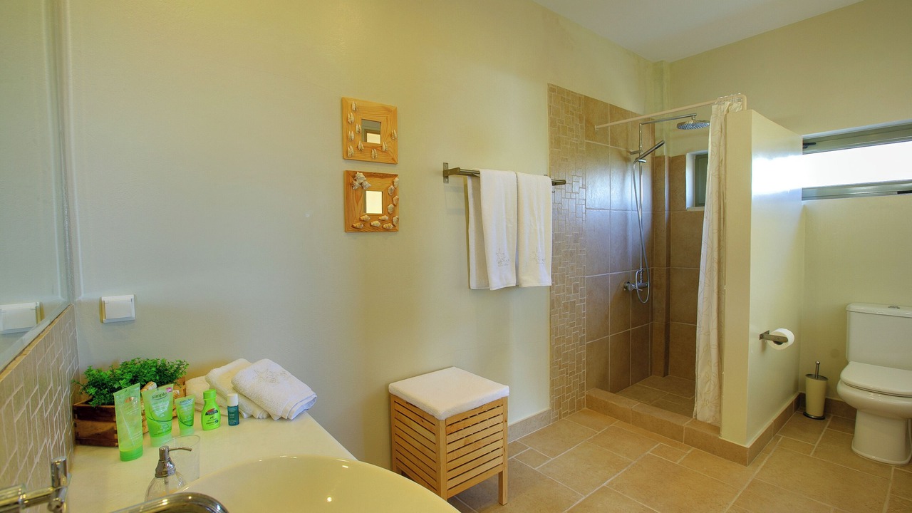 Photo of Bathroom in Karavados