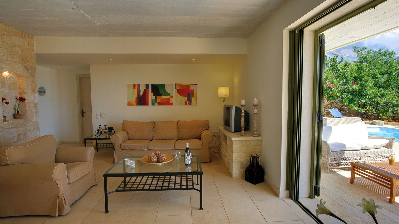 Photo of Livingroom in Karavados