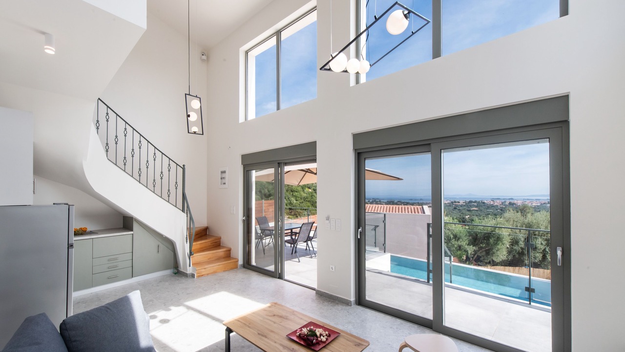 Photo of Livingroom in Apolpaina