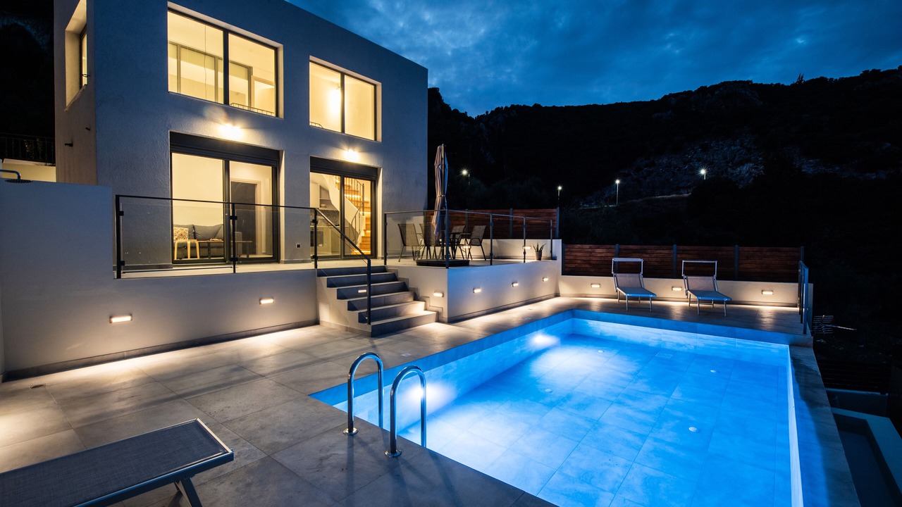 Photo of Outdoor in Apolpaina