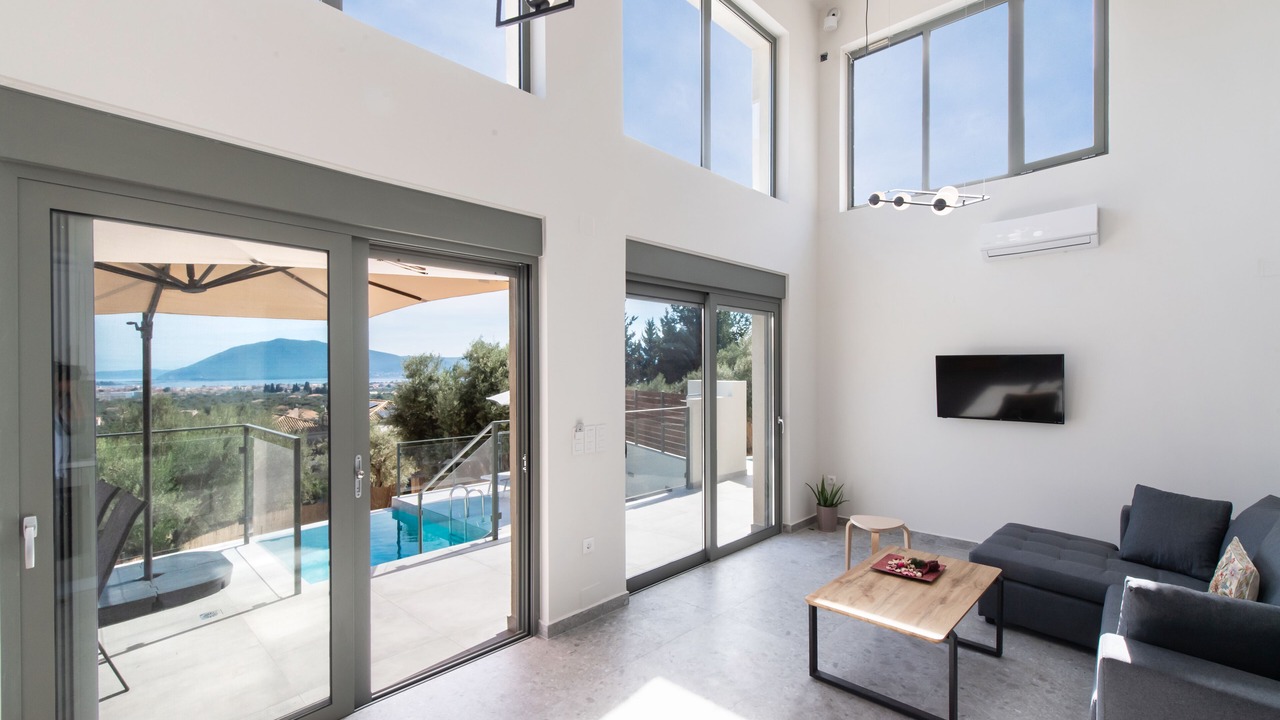 Photo of Livingroom in Apolpaina
