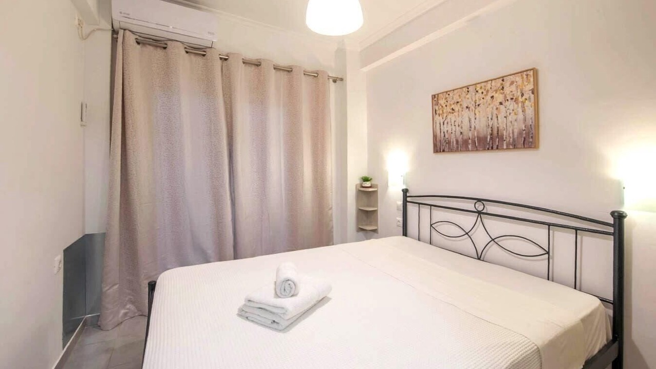 Photo of Bedroom in Thissio