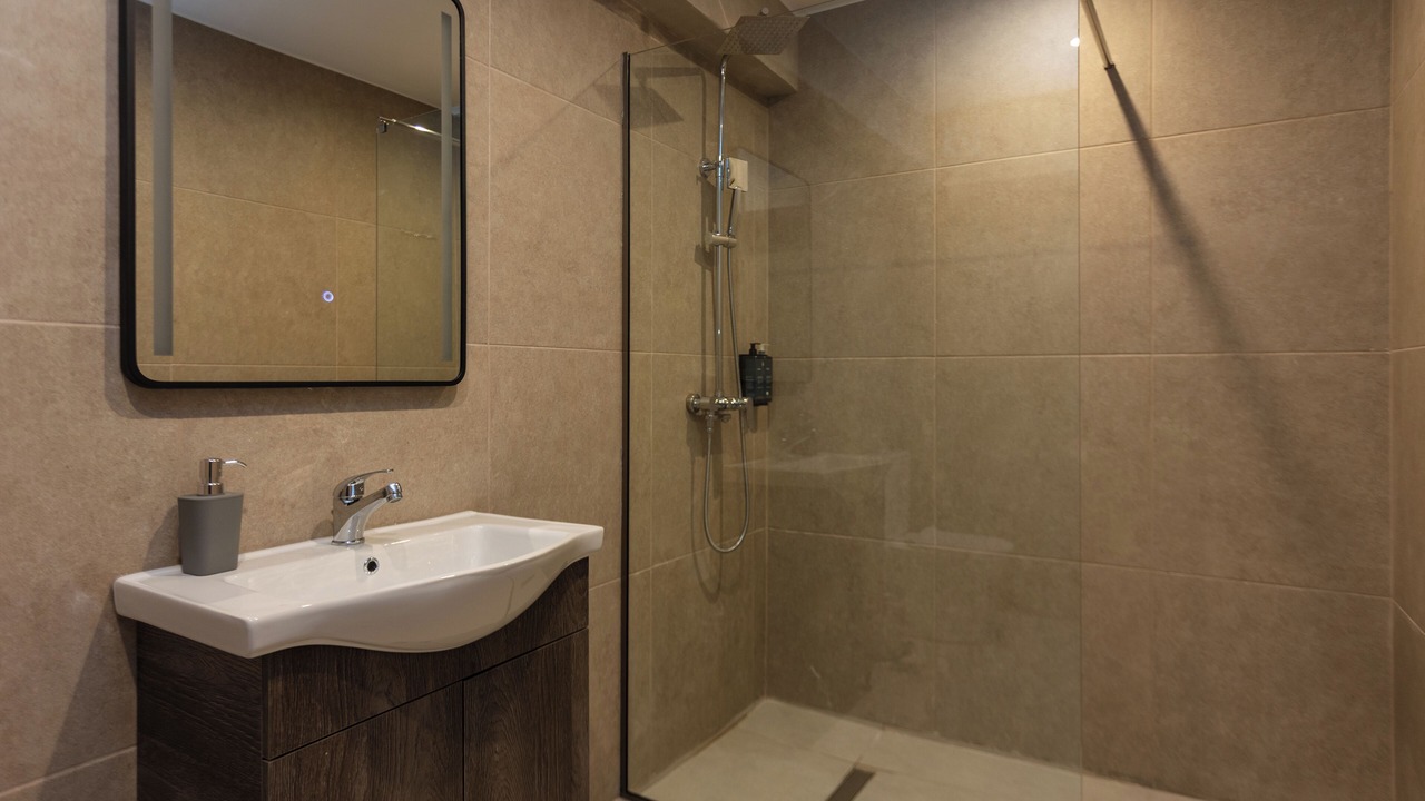 Photo of Bathroom in Vardaris