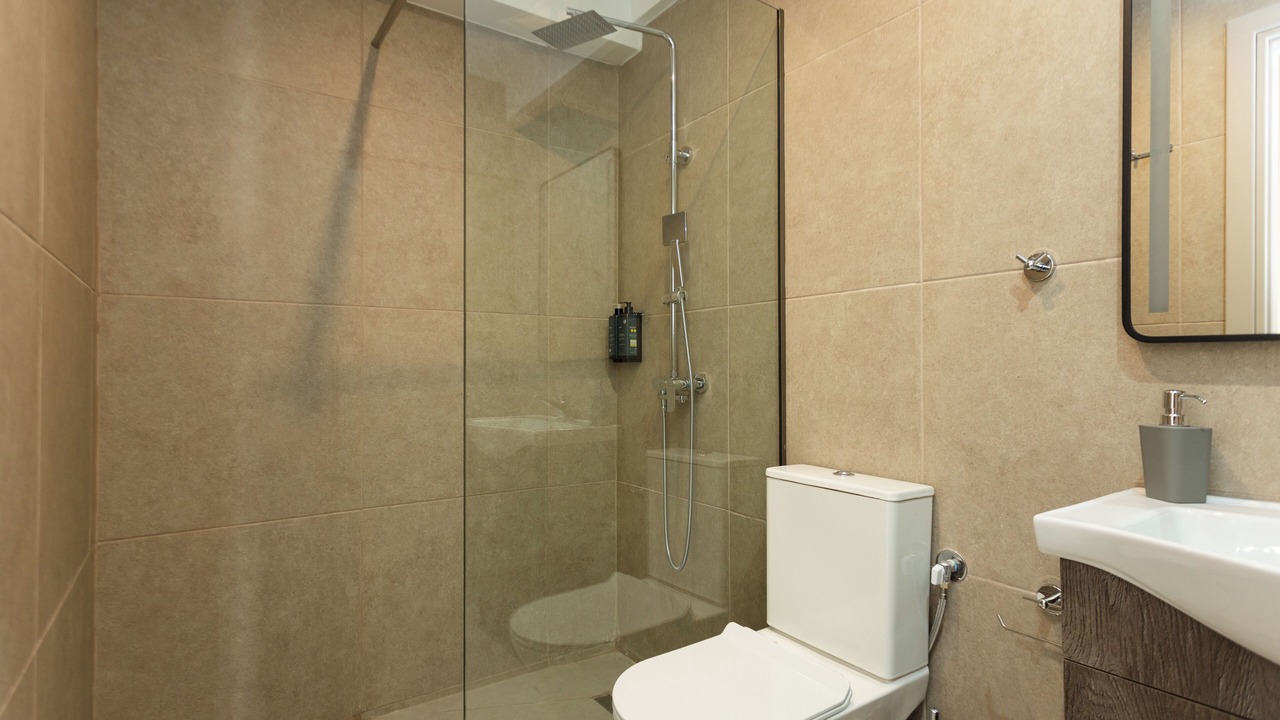 Photo of Bathroom in Vardaris