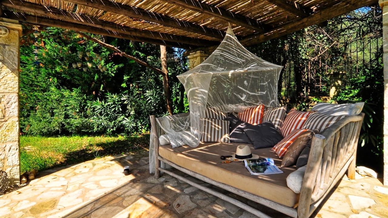 Photo of Patio Balcony in Molos