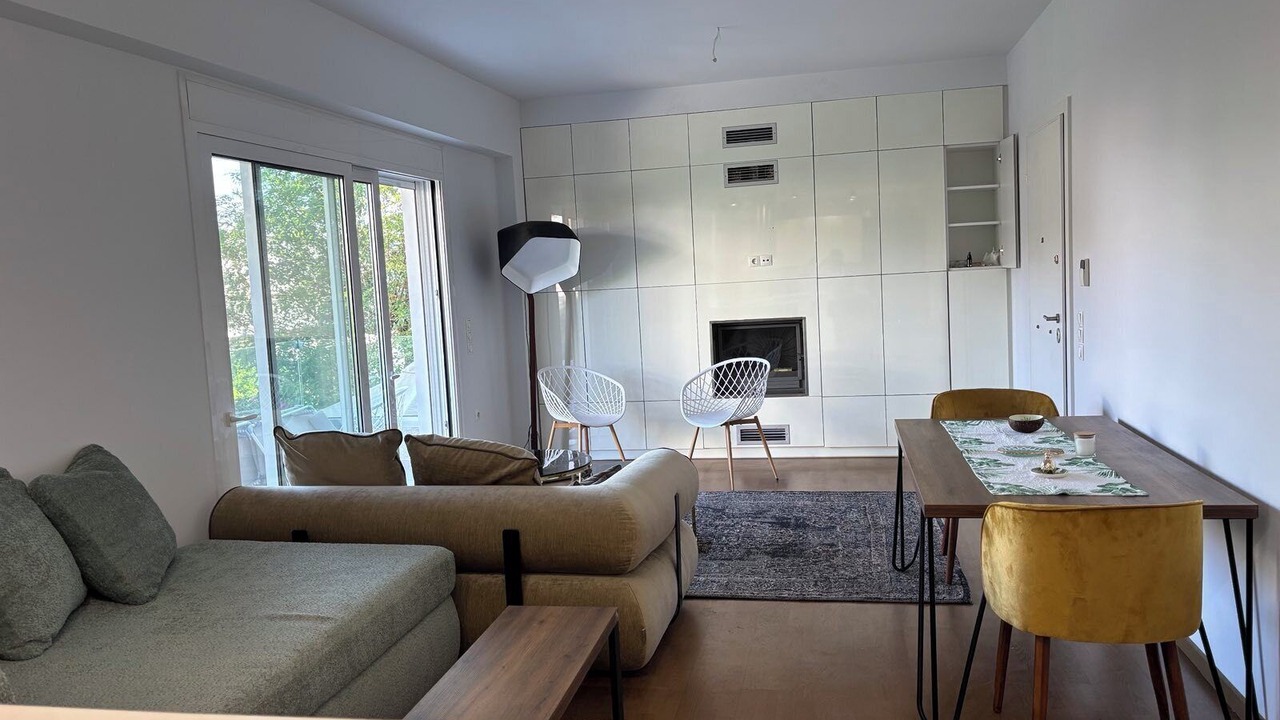 Photo of Livingroom in Elliniko