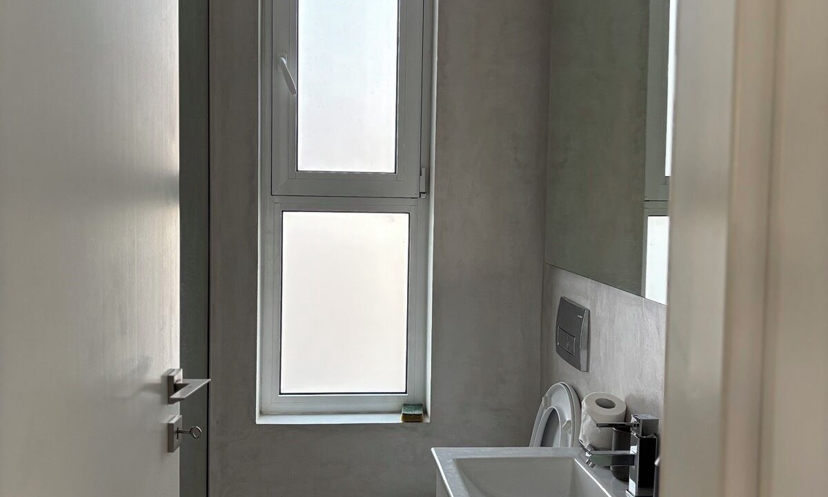 Photo of Bathroom in Elliniko